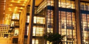 AUC