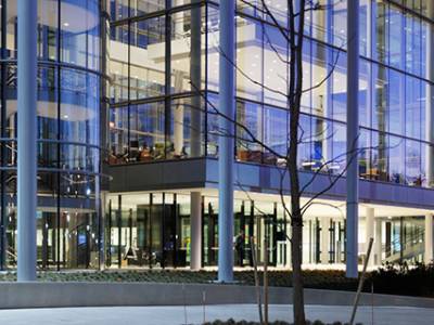 Yale Adds New MBA Course Focusing on Software Development