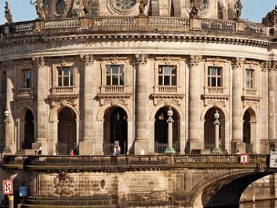 Should I Use an MBA Admissions Consultant?
