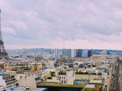 5 Questions for an American MBA Student at HEC Paris—Margaret Hoffecker